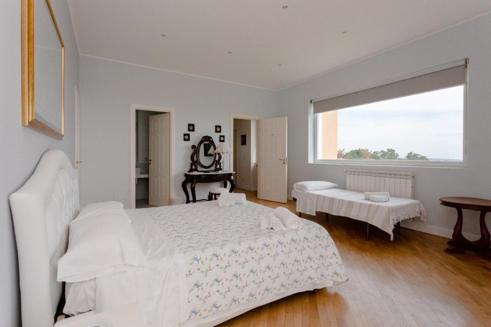 אצ'י קסטלו B&B Villa Etelka מראה חיצוני תמונה
