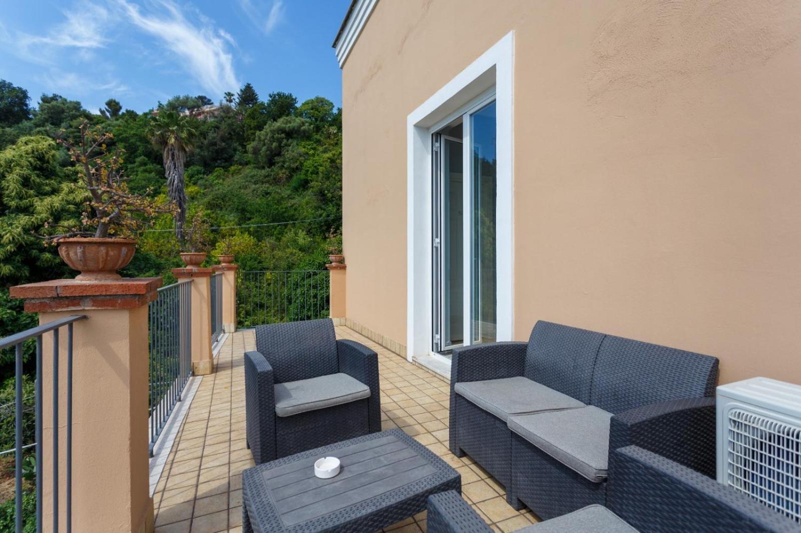 אצ'י קסטלו B&B Villa Etelka מראה חיצוני תמונה