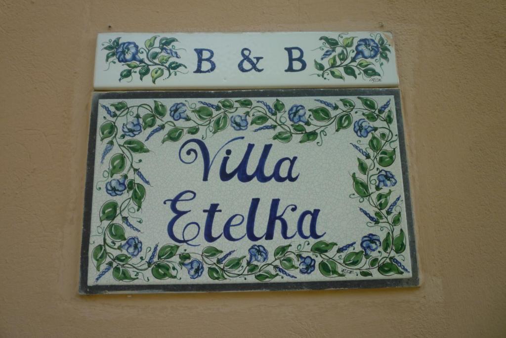 אצ'י קסטלו B&B Villa Etelka מראה חיצוני תמונה