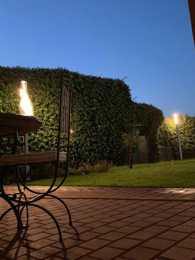 אצ'י קסטלו B&B Villa Etelka מראה חיצוני תמונה