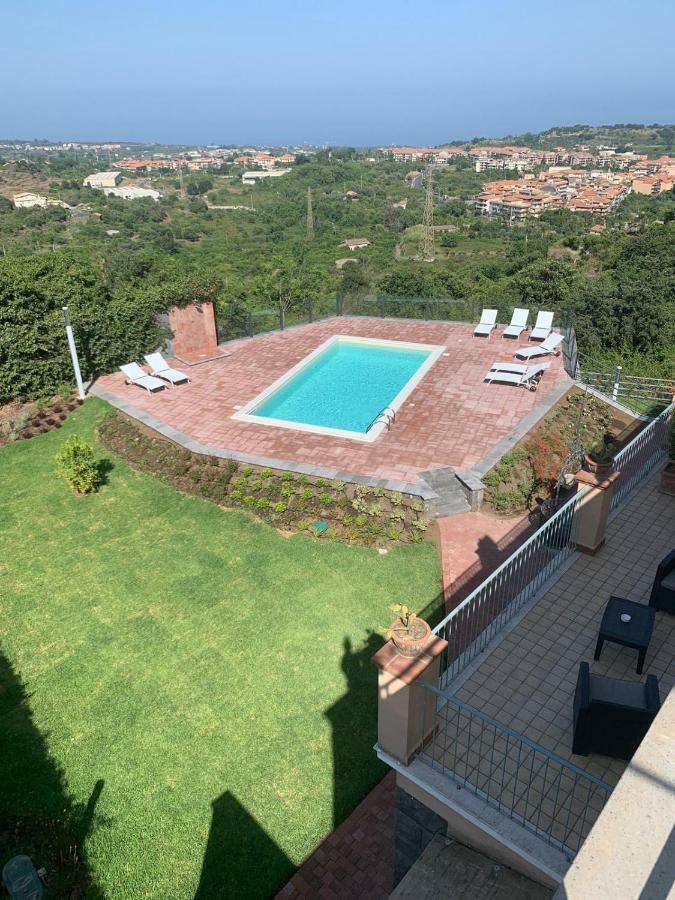 אצ'י קסטלו B&B Villa Etelka מראה חיצוני תמונה
