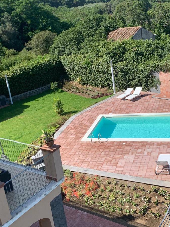 אצ'י קסטלו B&B Villa Etelka מראה חיצוני תמונה